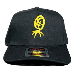 Gorra con el logo de Swinger